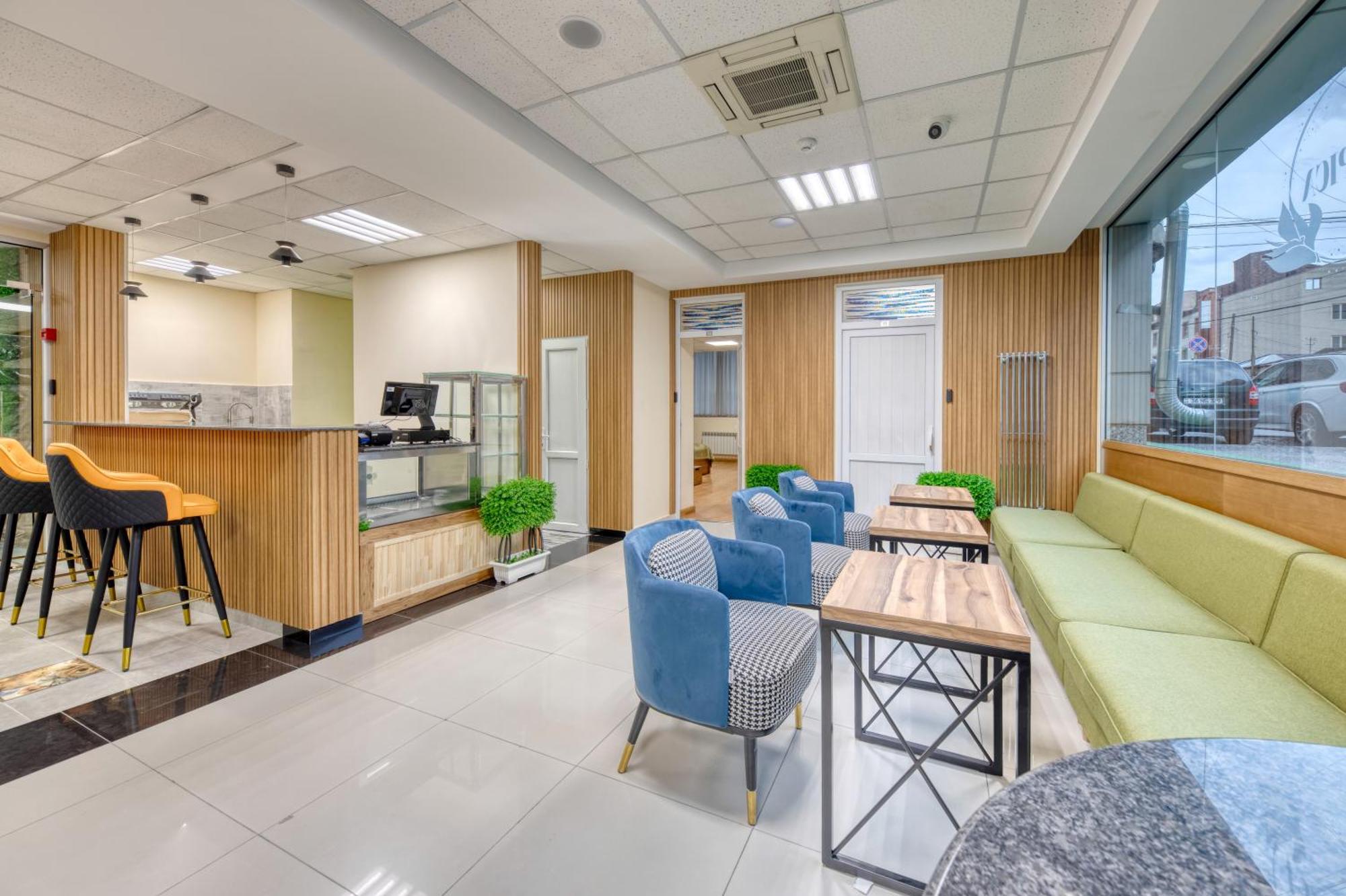 Tropica Inn Hotel Jereván Kültér fotó