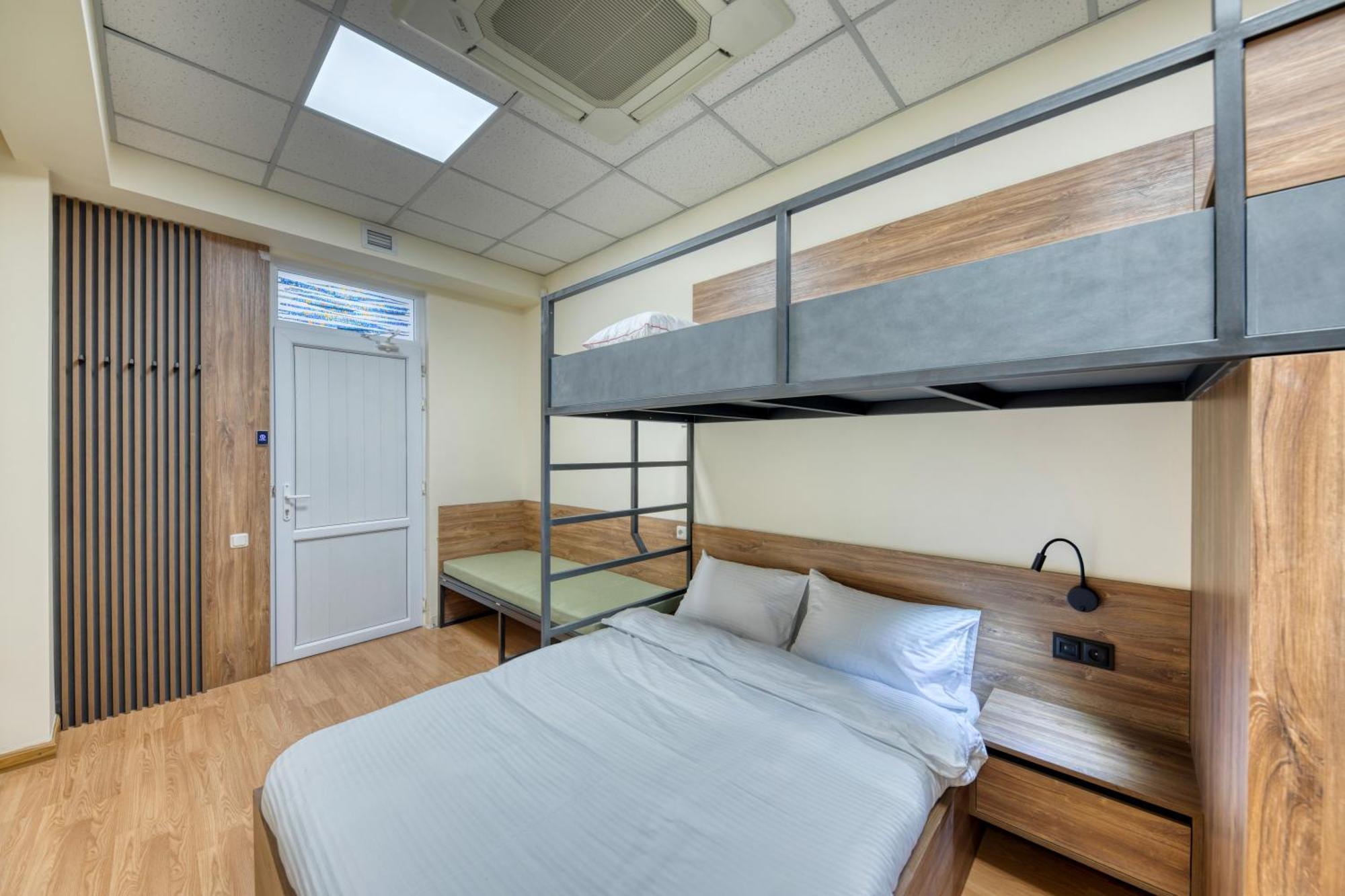 Tropica Inn Hotel Jereván Kültér fotó