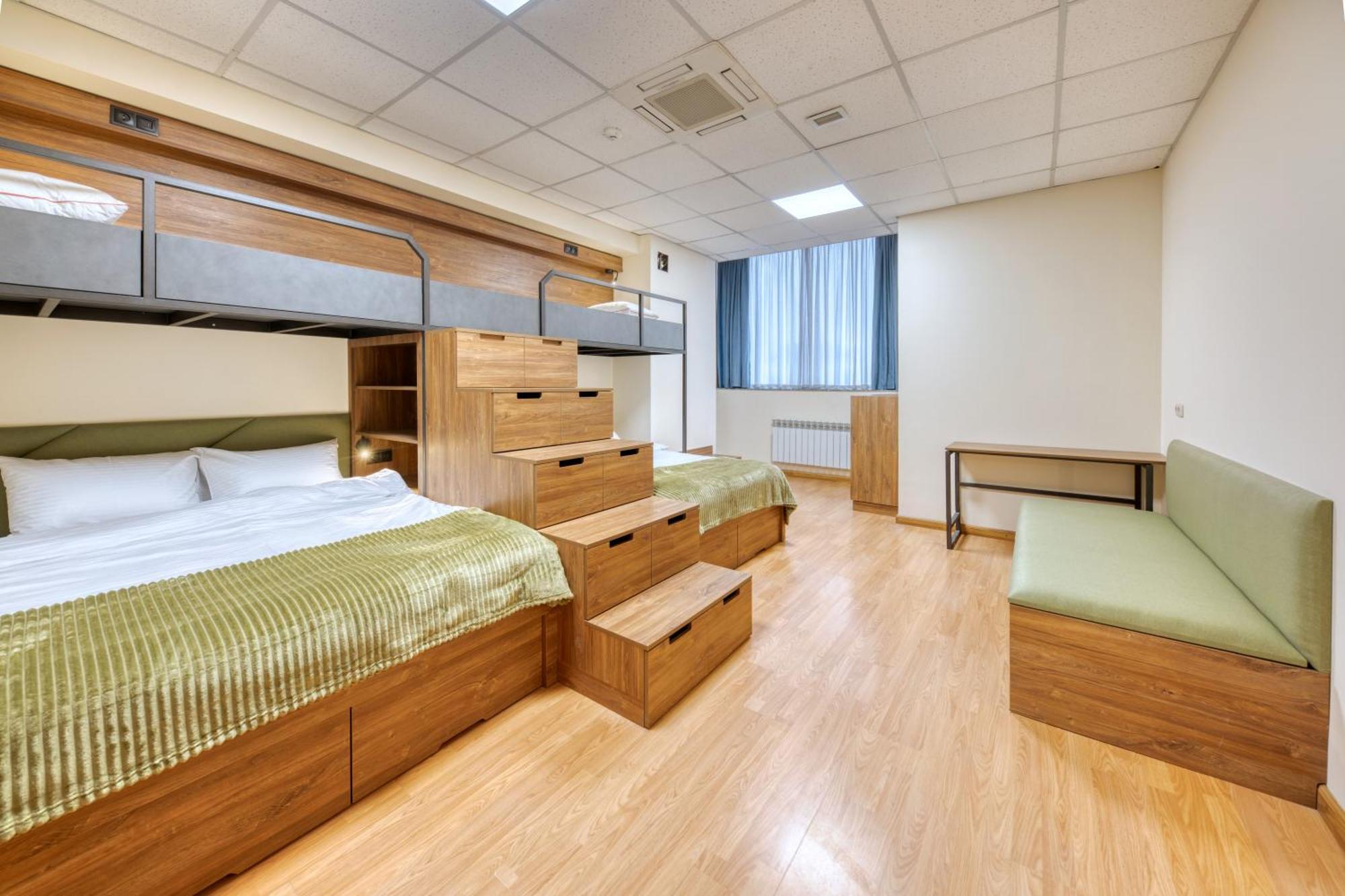 Tropica Inn Hotel Jereván Kültér fotó